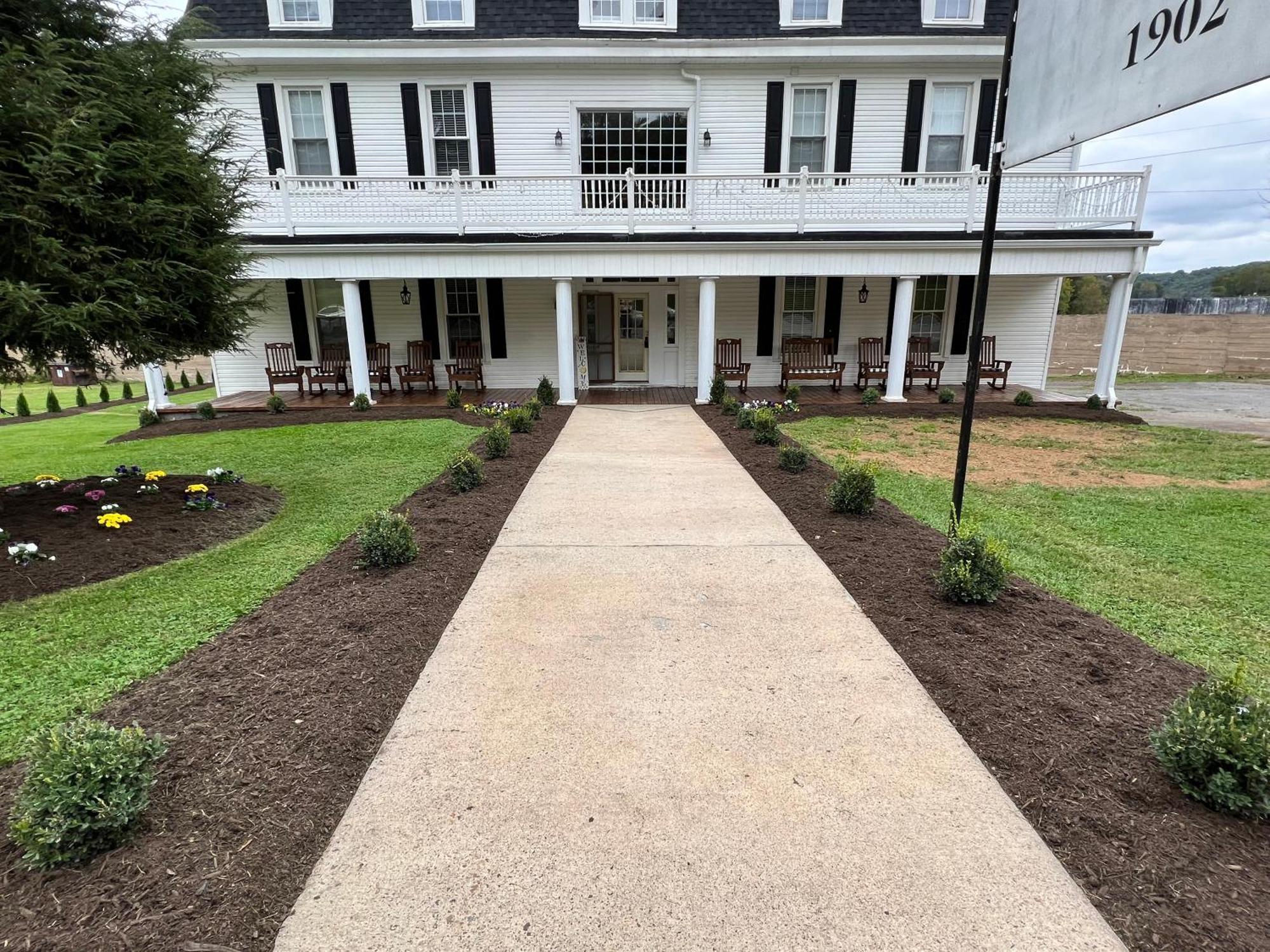 The Washington Inn Galax Bagian luar foto