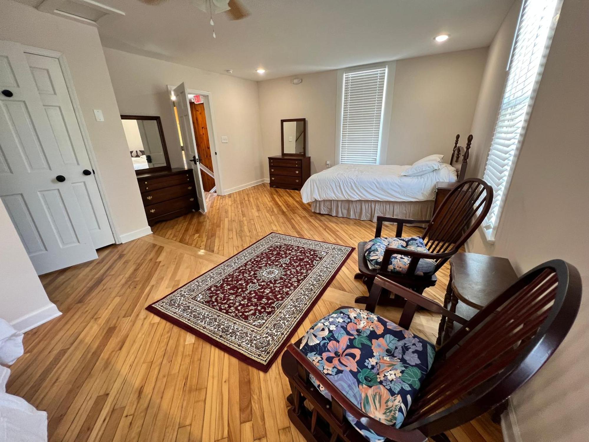 The Washington Inn Galax Ruang foto
